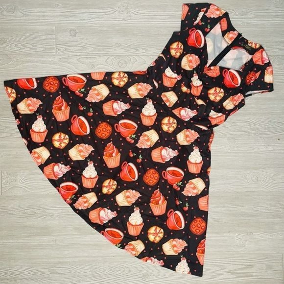 i hot Dresses & Skirts - I hot pin up style cupcake desert dress size medium